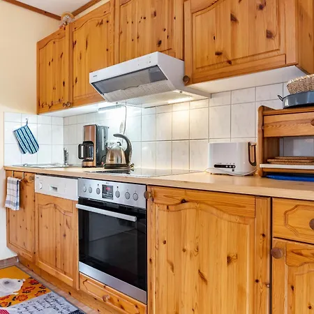 Haus Albatros 6 Apartment *
